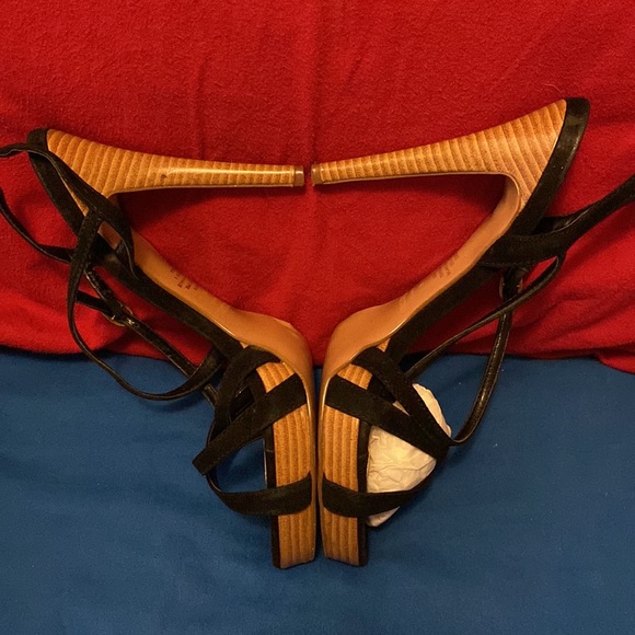 Black strap platform sandal - Picture 10 of 11